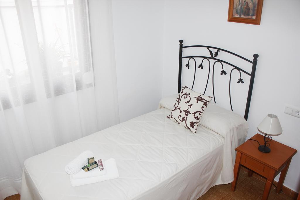 Pension Algarrobena Algarrobo Room photo